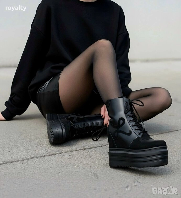 Боти на платформа - черна кожа и велур, снимка 1