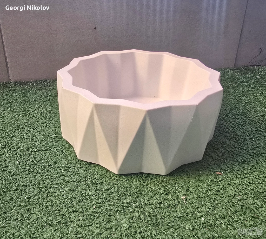 Гипсокерамични кашпи и отливки ръчна изработка, снимка 1