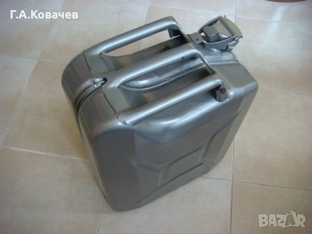 Туба  за бензин, нафта 20л., снимка 1