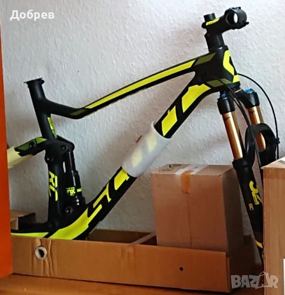 Scott Spark RC Worldcup 700 Carbon HMX,с FOX шок,команда Twinloc, лапа, сет карбон, снимка 1