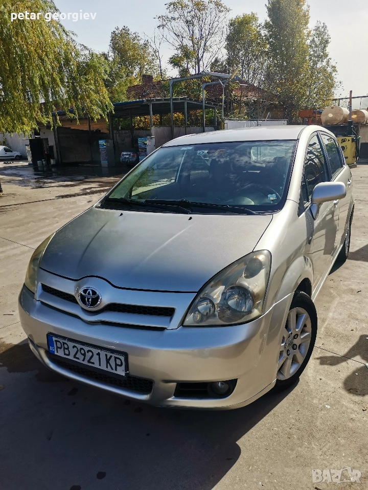 Продавам Тойота корола версо, снимка 1