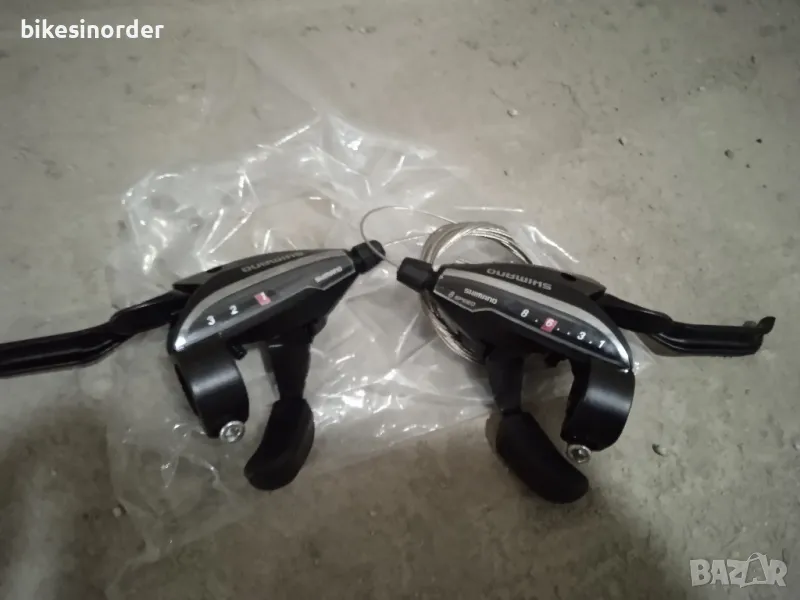 Нови качествени комбинирани команди и спирачки Шимано 3х8, снимка 1