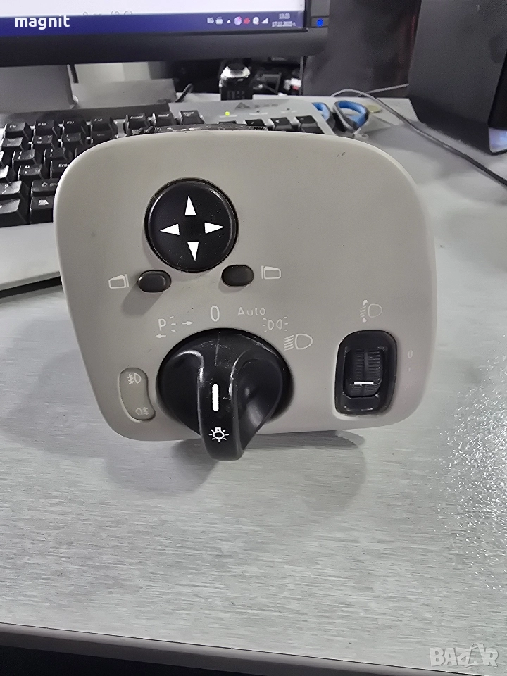 A2035450604 Ключ фарове за Mercedes, снимка 1