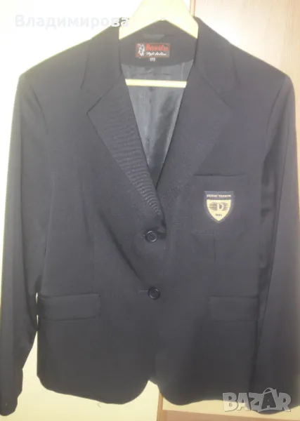 Костюм (сако и пола) + елек и пуловер , снимка 1