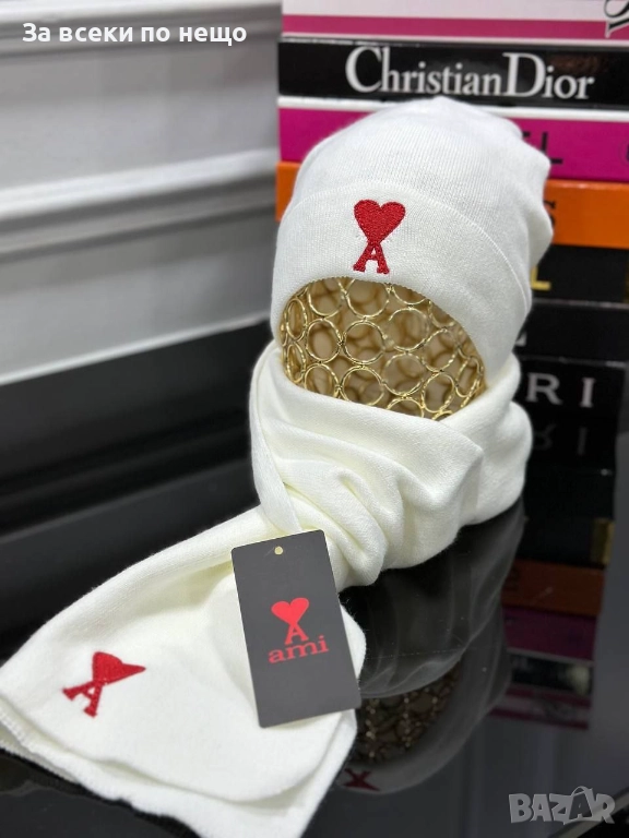 Ami Комплект Шапка И Шал Ами - Бели Или Черни Код E1143, снимка 1
