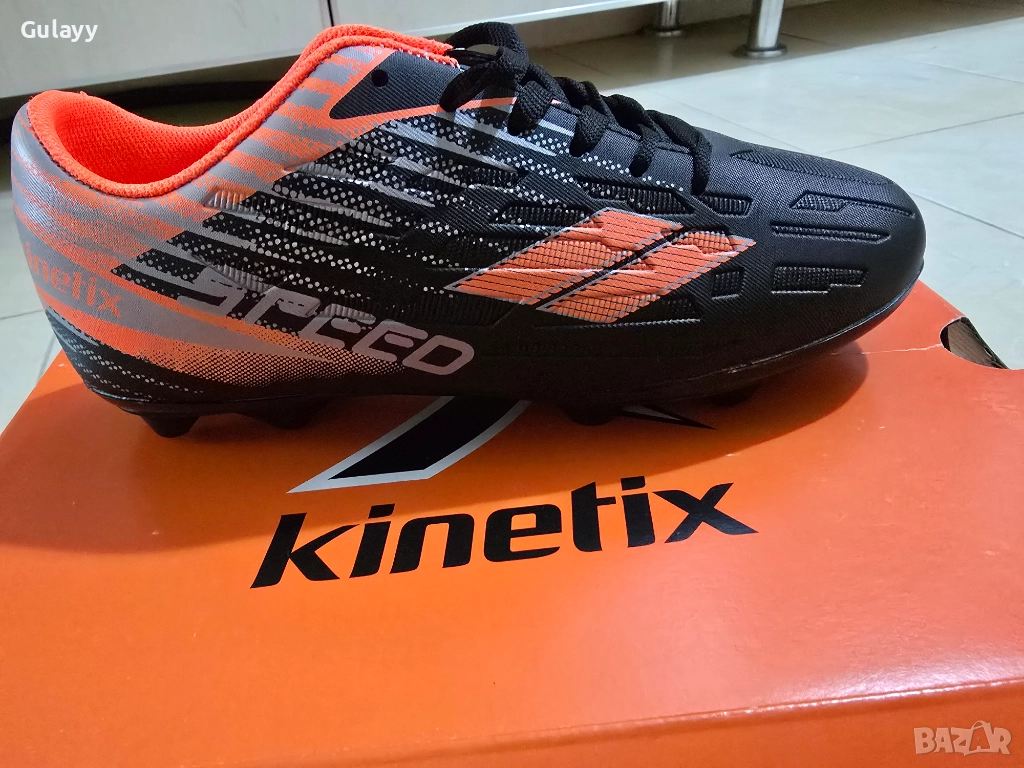 Футболни обувки , снимка 1