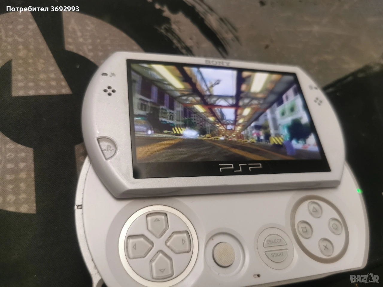 Sony PSP-N1004 2005г., снимка 1
