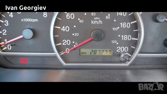 КИА КАРЕНС 2, 1.8, 125кс. бензин, газ, снимка 11 - Автомобили и джипове - 54351948