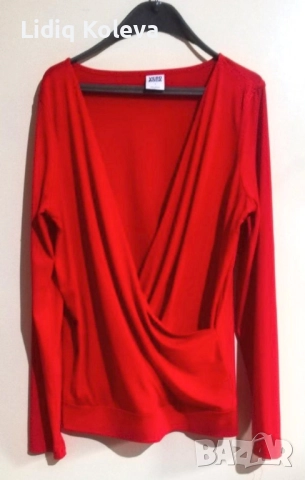 Дамска блуза с червен цвят