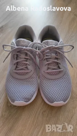 маратонки NIKE Tanjun