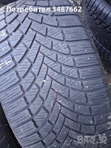 235 50 18 BRIDGESTONE 2бр зимни дот 2022г , снимка 3 - Гуми и джанти - 52827145
