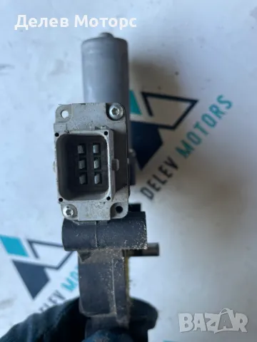 71019003 19995YY0625 5000158 Предно ляво моторче за ел. стъкло за предна лява врата от Opel Corsa E , снимка 2 - Части - 49090162