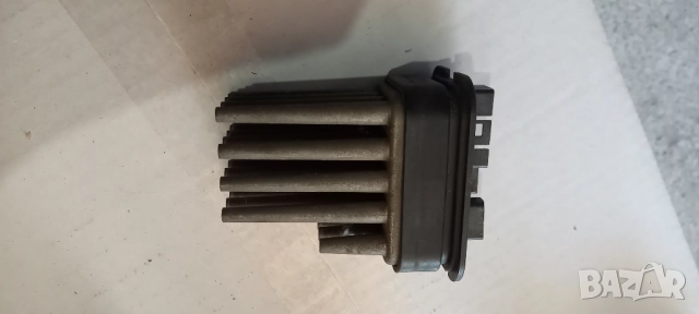 Реостат Opel Zafira B