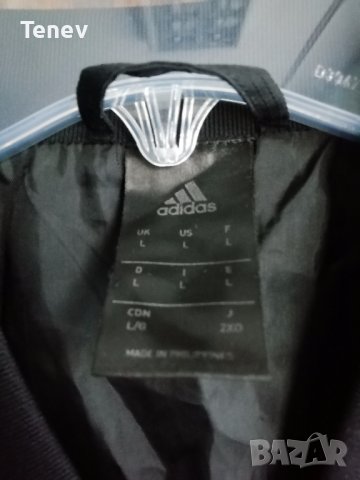 Juventus Adidas оригинално красиво горнище анцуг рядък модел , снимка 3 - Спортни дрехи, екипи - 38439444