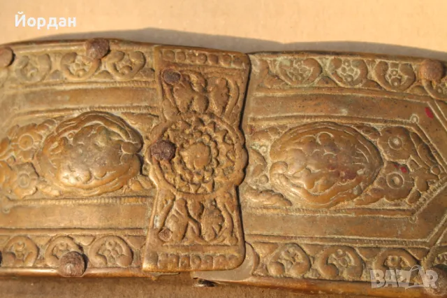 Стара бронзова пафта, снимка 3 - Антикварни и старинни предмети - 47790993