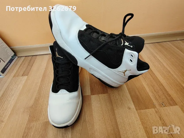 Nike jordan max aura оригинални размер 43, снимка 4 - Маратонки - 56517134