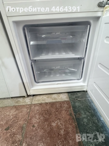 Хладилник с фризер indesit , снимка 7 - Хладилници - 56152065