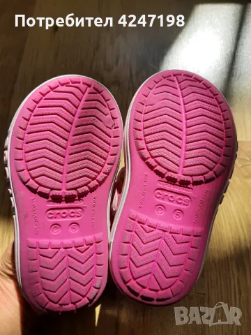 Детски сандалети Crocs, номер 18-19-20, снимка 3 - Детски сандали и чехли - 48890212