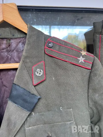 Продавам офицерска униформа от 50 те години , снимка 5 - Антикварни и старинни предмети - 48046565