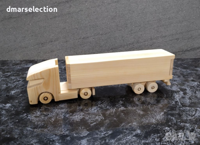  Декоративно дървено камионче с ремарке, снимка 2 - Колекции - 44670358