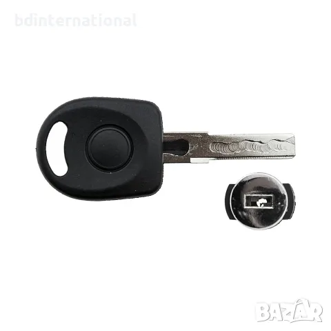 Патронник с ключ за жабка, VW Golf IV, Bora, Passat B5 B6,, снимка 3 - Части - 56013286