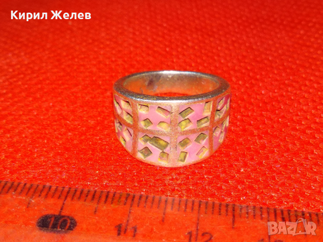 СТАР АНГЛИЙСКИ СРЕБЪРЕН ПРЪСТЕН СТЕРЛИНГОВО СРЕБРО 925 с РЪЧНО РЕЗБОВАН РОЗОВ СЕДЕФ 43768, снимка 10 - Антикварни и старинни предмети - 44613396