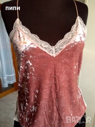 ДАМСКИ топ от копринено  кадифе в розово с дантела, снимка 2 - Корсети, бюстиета, топове - 53921500