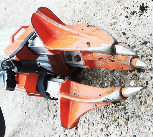 алуминиев трипод NIKON стенд за оптичен нивел (стойка) тринога  , снимка 4 - Други инструменти - 52102659