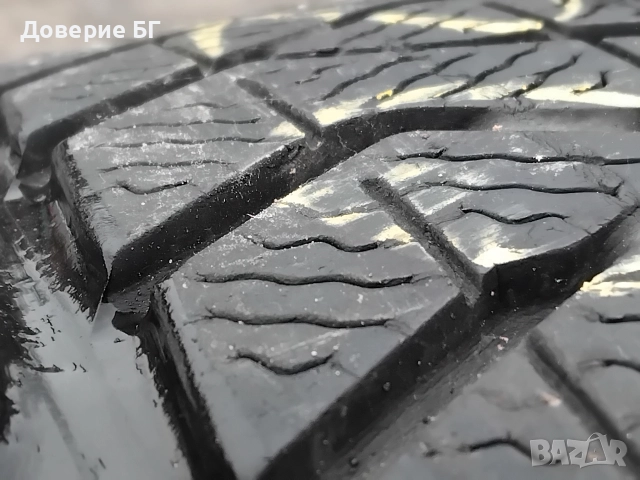 Гуми 225 45 17 Пирели Pirelli 2 броя. Нов внос. Не са нови!, снимка 3 - Гуми и джанти - 52703439