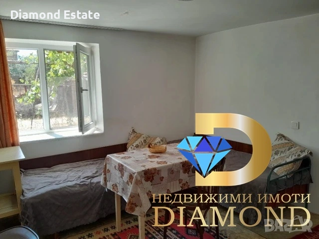 Двуетажна къща в село Православен, общ. Първомай, снимка 9 - Къщи - 53177210