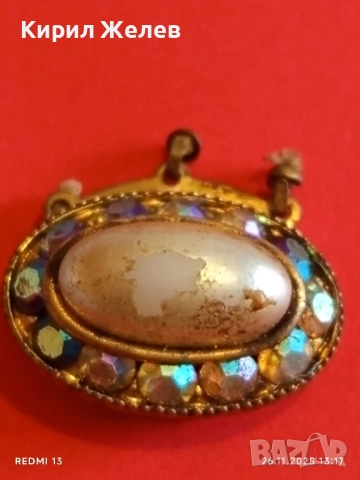 Винтидж Бижу с овален изкуствен лунен камък и инкрустирани кристали с ефект Аврора Бореалис 52308, снимка 2 - Други - 52547769