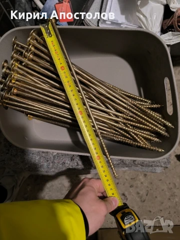 торнадо винтове големи за покриви