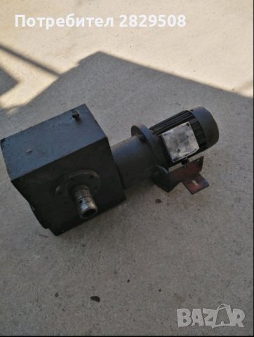 Мотор-редуктор, снимка 3 - Електродвигатели - 42706281
