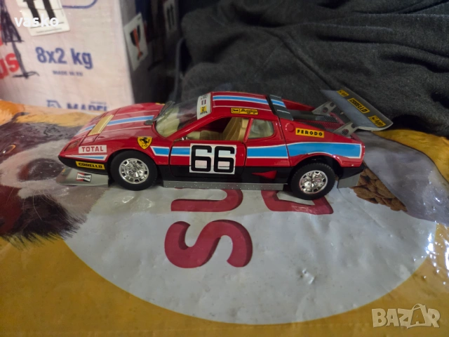 Burago Italy Ferrari 1:24