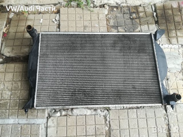 Воден радиатор за Ауди А4 Б6 Б7 Audi A4 B6 B7, снимка 2 - Части - 37322285