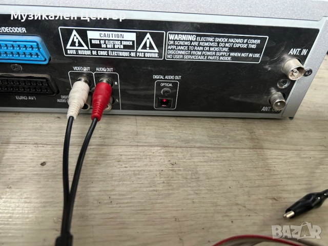 Daewoo DvD & VCR COMBINE MOD:DX-9840E ТОП СЪСТОЯНИЕ !, снимка 5 - Плейъри, домашно кино, прожектори - 53350257