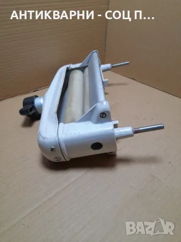 Соц Стара Ръчна Преса За Стара Пералня., снимка 5 - Антикварни и старинни предмети - 49157223