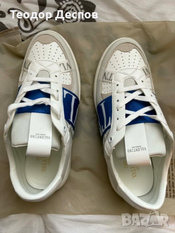 Valentino Garavani Обувки, снимка 4 - Маратонки - 52733336