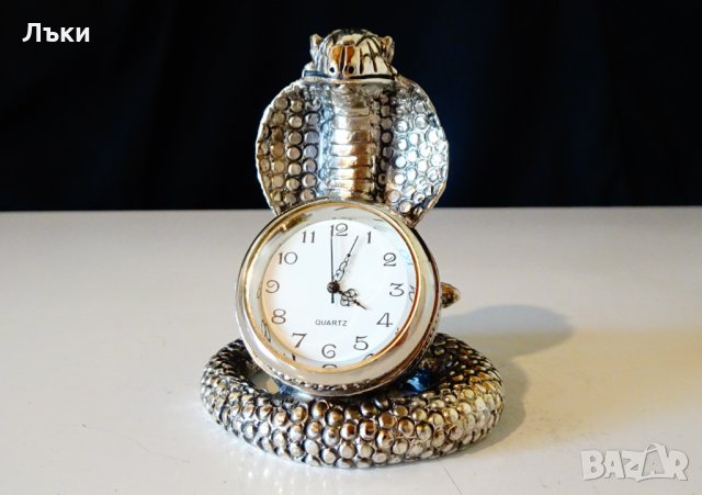 Seiko посребрен настолен часовник Кобра,Змия.  , снимка 2 - Антикварни и старинни предмети - 32045487