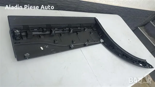 Лайстън на лявата задна врата Kia Sportage 5 година 2022 2023 2024 код 87733-R2300 , снимка 5 - Аксесоари и консумативи - 50429001