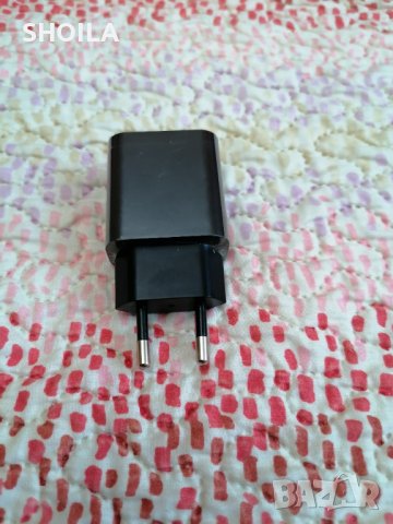 Зарядно Lenovo, снимка 2 - Кабели и адаптери - 37920611