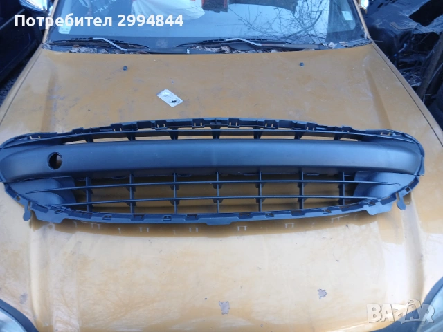 решетка предна броня пежо207 