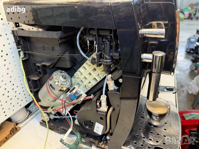 На Части - Delonghi Dinamica ECAM , снимка 5 - Кафемашини - 54058956