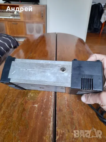 Стар усилвател за телевизия и радио Kathrein, снимка 3 - Антикварни и старинни предмети - 49730182