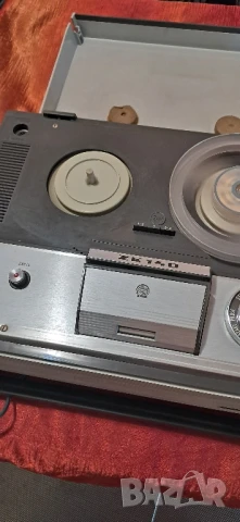Ретро магнетофон, снимка 2 - Антикварни и старинни предмети - 50979449