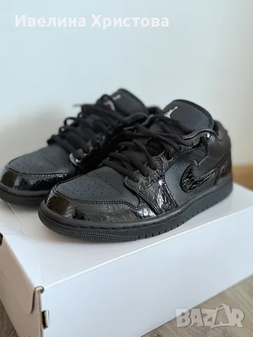 Air Jordan 1 Low SE, снимка 2 - Маратонки - 56310904