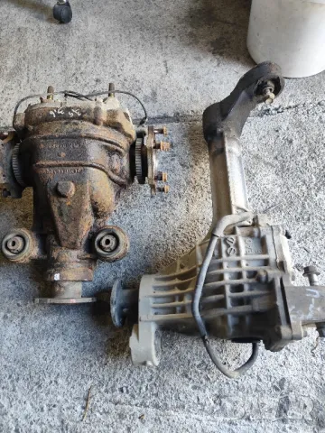 Деференциали Nissan Pathfinder 2.5dci-174кс, снимка 3 - Части - 48396475