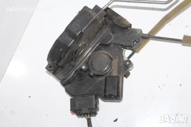 Брава предна дясна Мазда 3 2008 2.3i 158hp Mazda 3 седан, снимка 2 - Части - 48508176