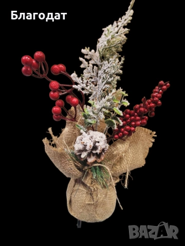 Изкуствена коледна декорация; коледен букет