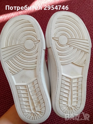 Маратонки - 10 лв/2 бр, снимка 6 - Детски маратонки - 52579611